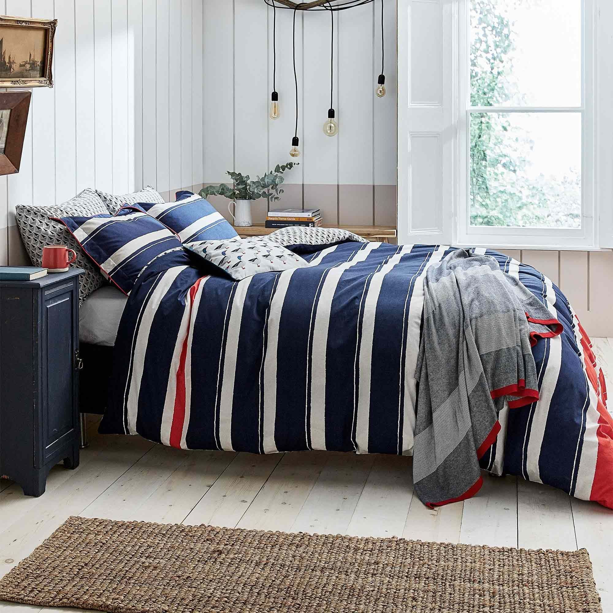 Joules Galley Grade Stripe Reversible Duvet Cover Navy Meubles