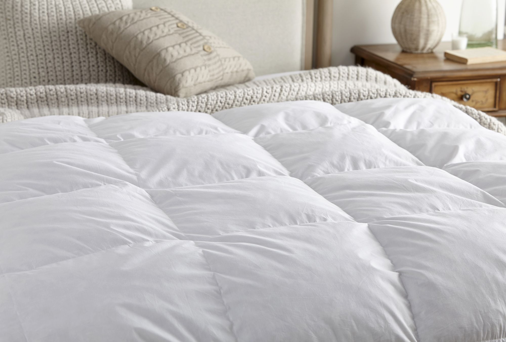 snuggledown-goose-feather-down-super-king-duvet-13-5-tog-duvets