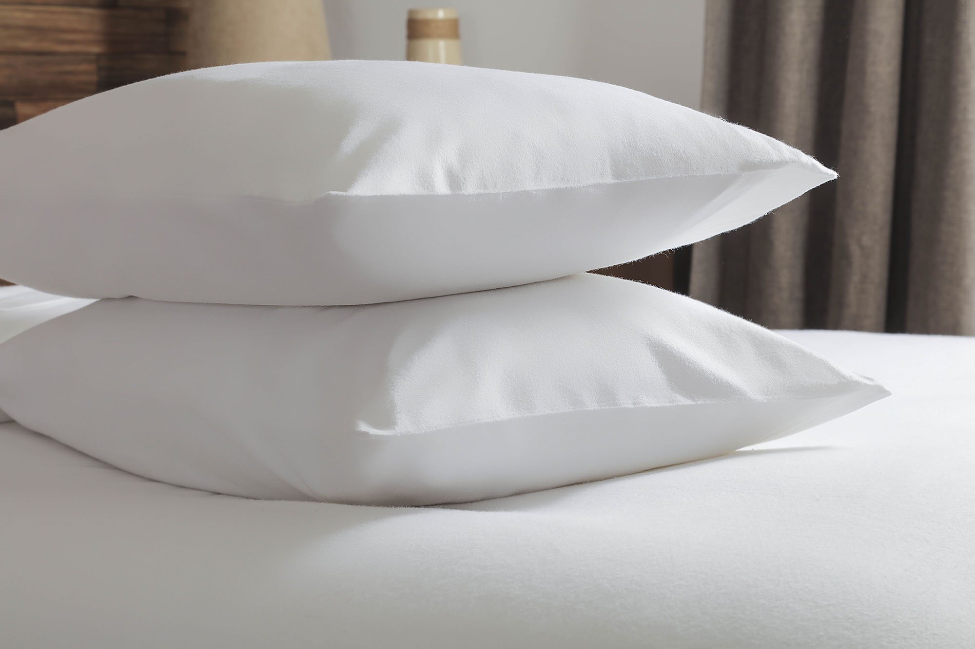 Belledorm 100% Brushed Cotton Pillowcase Pair White - Meubles