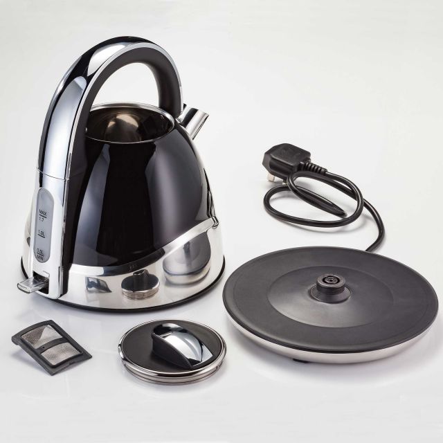 black and chrome kettle